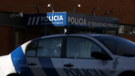Encerramento de Talho por Carne em Más Condições e Detenção do Proprietário