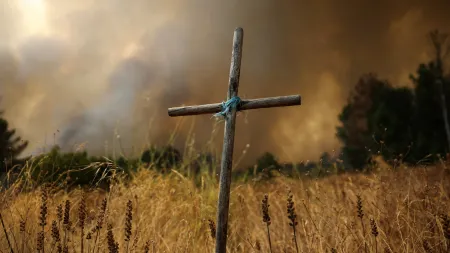 Comunidade mobiliza-se para apoiar senhor Luís após incêndio devastador