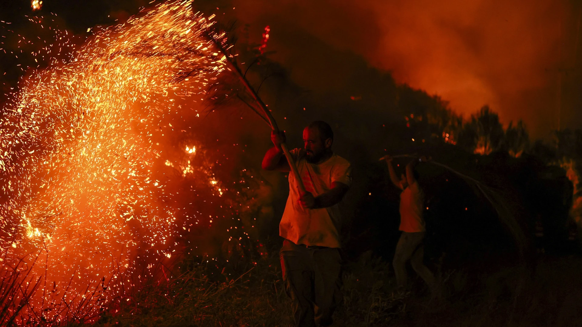 Incêndio na Lousã alastrou ao concelho de Góis, colocando aldeias em perigo