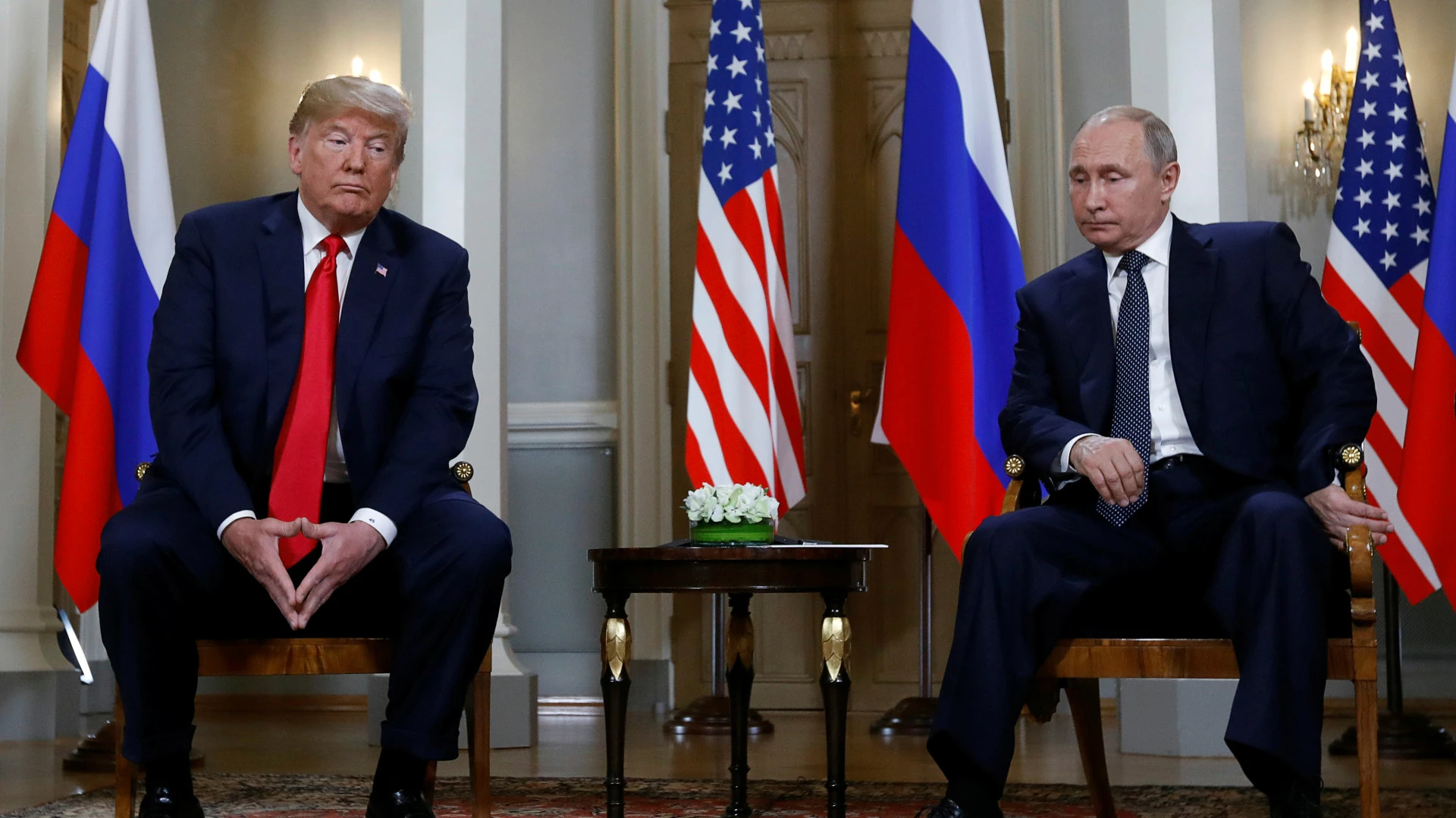 Putin desembarca no Alasca para encontro com Trump