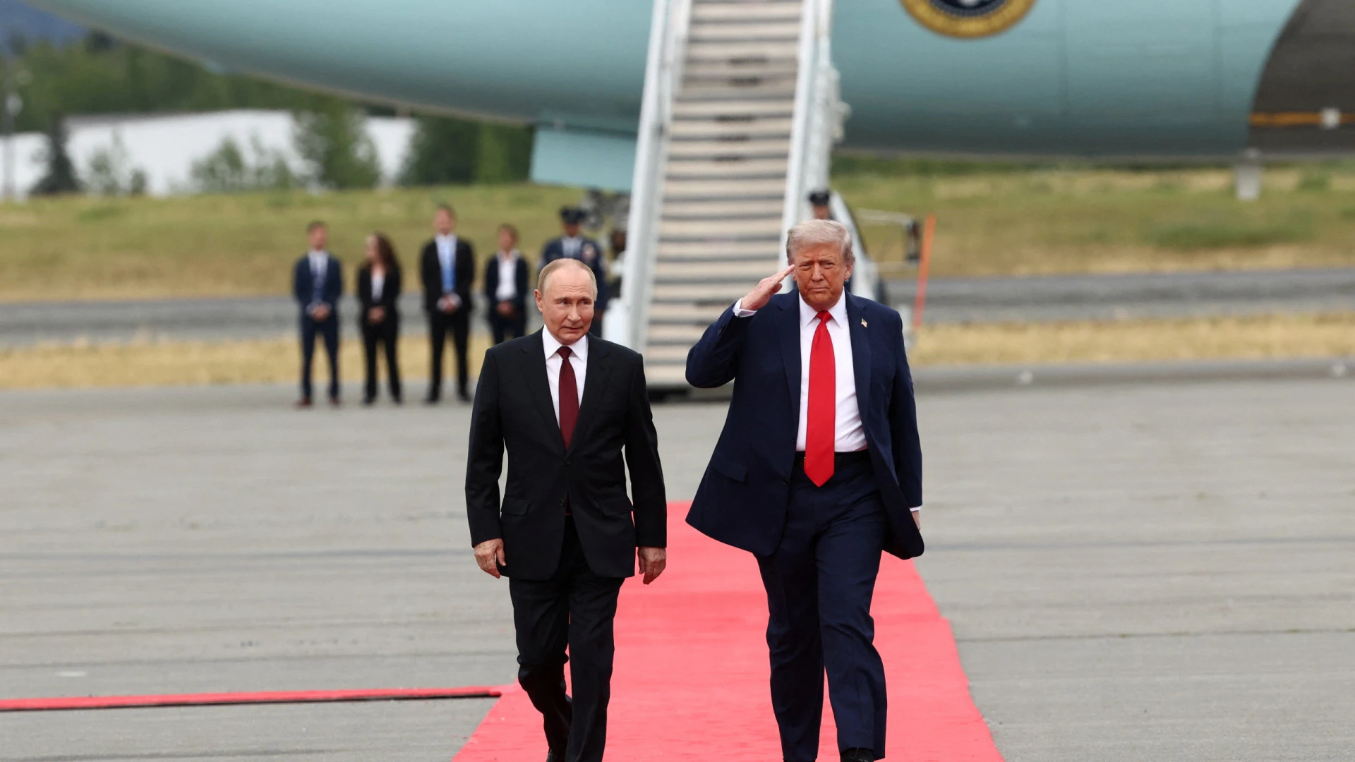 Encontro histórico entre Putin e Trump no Alasca