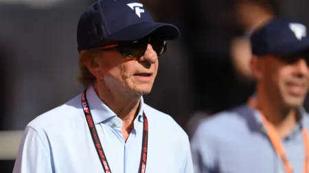 Emerson Fittipaldi elogia Max Verstappen: "Um talento extraordinário"