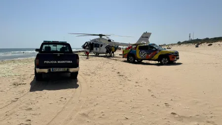 Jovem de 20 anos resgatado em Castro Marim após emergência na água