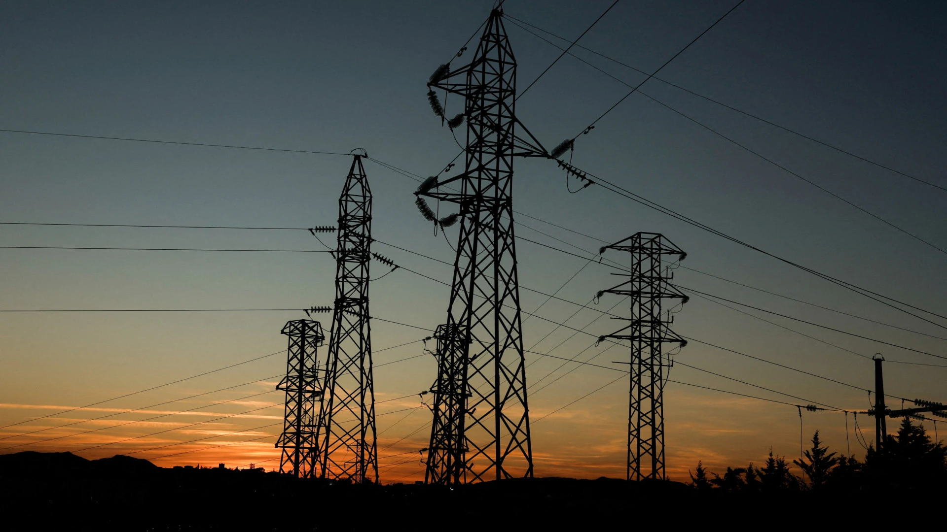 Normalização quase total do fornecimento de energia, mas ainda há clientes afetados