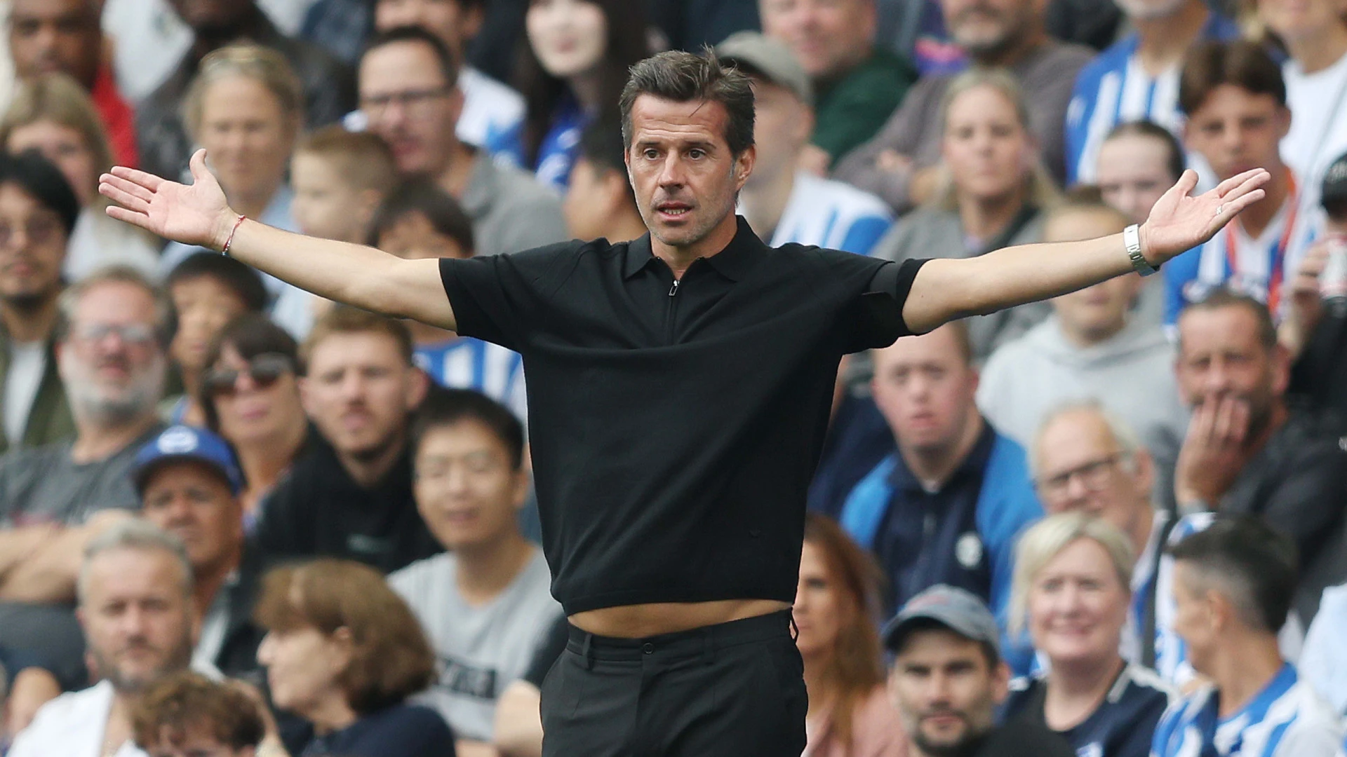 Arranque electrizante na Premier: Fulham empata e Tottenham brilha