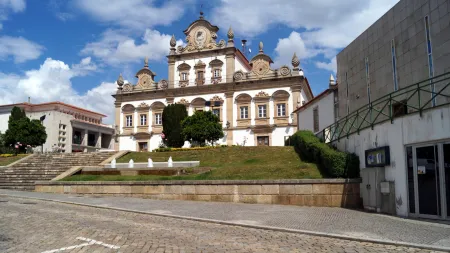 Mirandela vive dias de reflexão após tragédia num lar de idosos