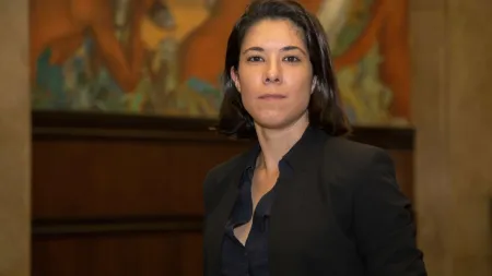 "Tragédia dos incêndios: Oportunismo e a urgência de mudança climática"