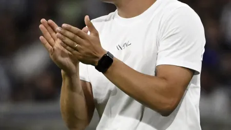 Vitória SC triunfa sobre Estoril em jogo repleto de emoção e VAR