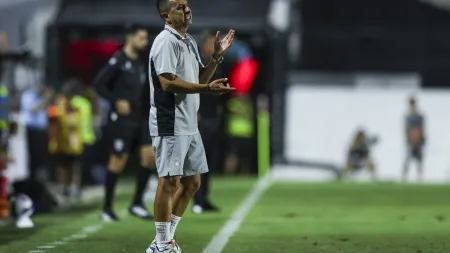 "Sentimento de Injustiça Após Derrota Frente ao Benfica"