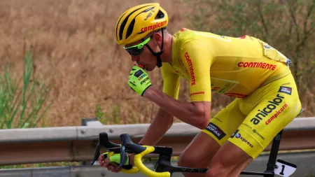 Artem Nych em vias de conquistar segundo título na Volta a Portugal