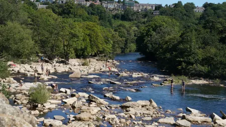 Menino de 12 anos encontrado sem vida no rio Swale, em Inglaterra