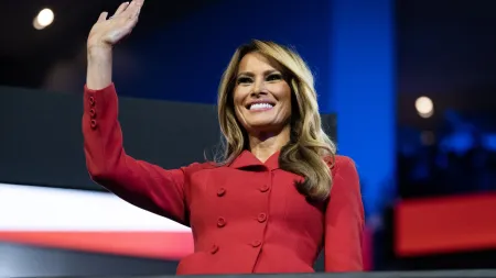 "Melania Trump apela à paz e à proteção das crianças na carta a Putin"