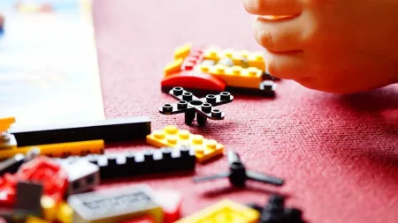 Funcionária de creche detida após agredir bebé de 1 ano na Georgia