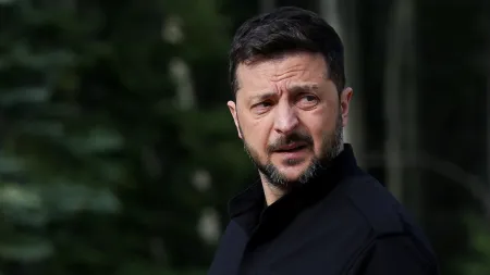 Zelensky apela a Trump para pressionar Rússia em busca de paz