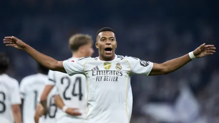 Mbappé brilha e Real Madrid conquista vitória difícil na estreia de Carreras