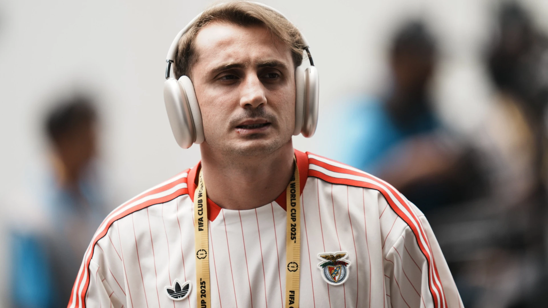 Mercado de transferências: Acompanhe novidades e negociações em tempo real