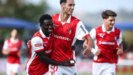 Sp. Braga inicia playoff com vantagem contra o Lincoln Red Imps