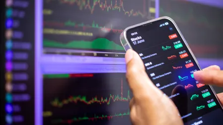 Praças europeias apresentam comportamento misto após fechamento negativo em Wall Street
