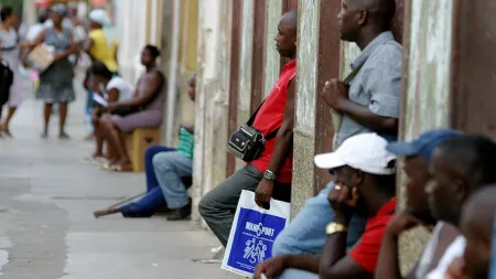 Cabo Verde apresenta a sua primeira revista científica focada em saúde