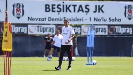 Benfica inicia preparação para encontro com Tondela na Turquia