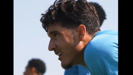 Prpic conquista fãs com desempenho notável no treino do FC Porto