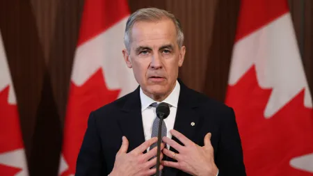 Mark Carney pede cessar-fogo para poupar vidas no conflito ucraniano