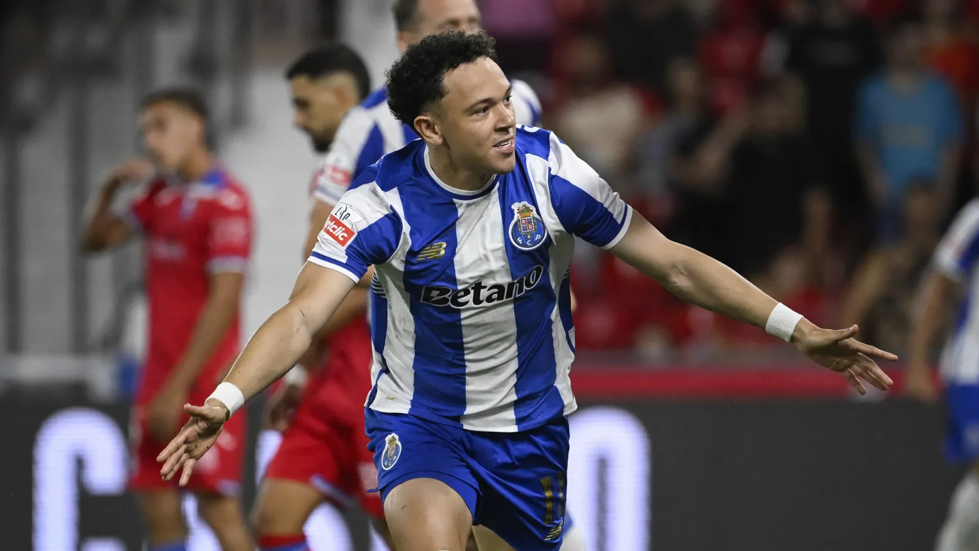 Pepê é supremo ausente no duelo entre FC Porto e Casa Pia