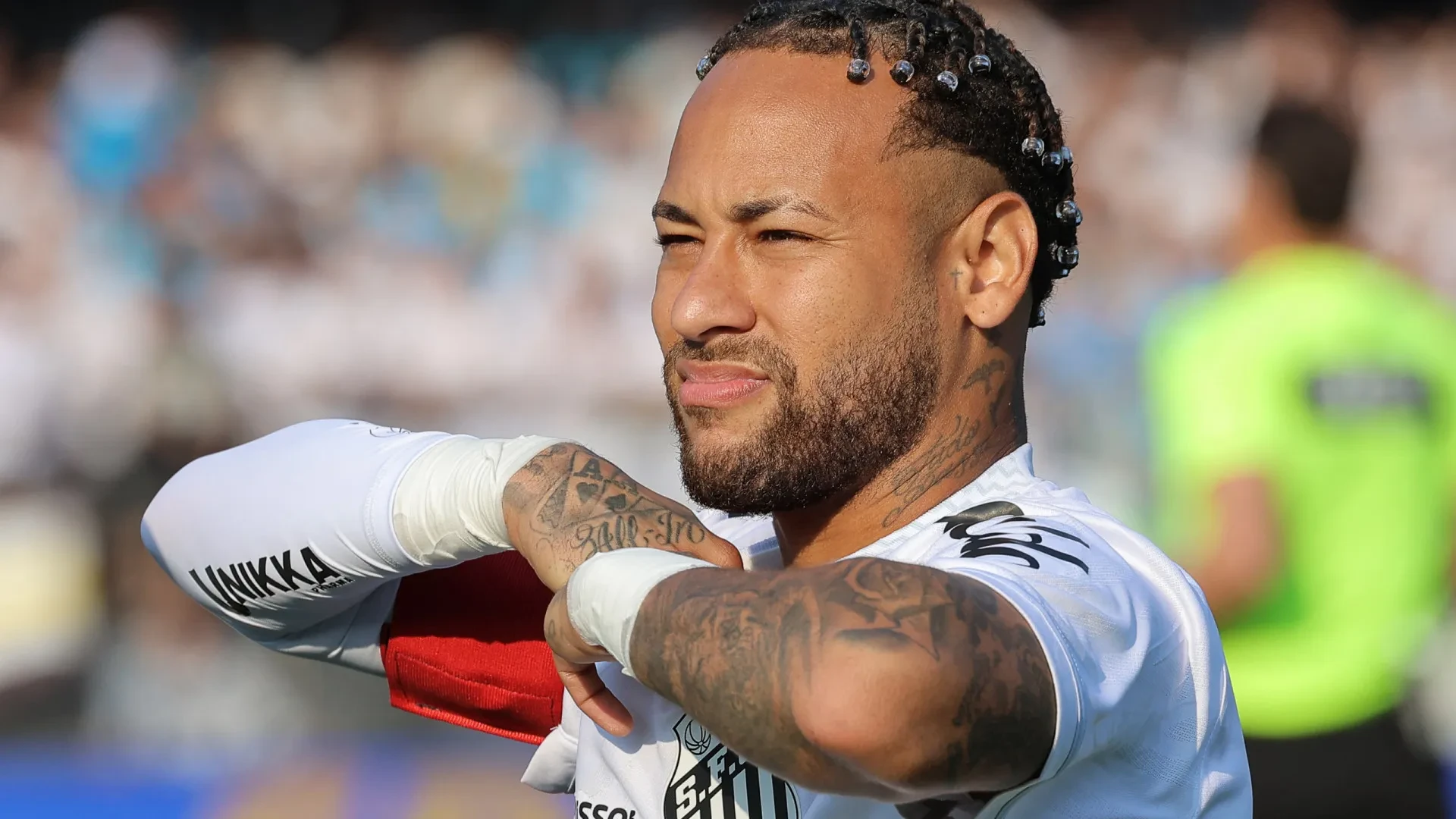 Mensagem enigmática de Neymar causa alvoroço após derrotas do Santos e exclusão da seleção