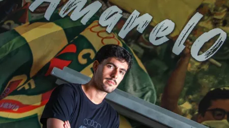 Rafa Oliveira reforça a baliza do Paços de Ferreira
