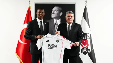 Tiago Djaló troca Juventus pelo Besiktas em contrato de três anos