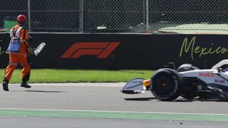 Liam Lawson quase envolvido em atropelamento no GP do México; FIA investiga