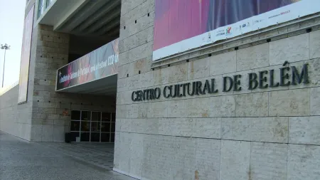 Raquel Castro apresenta 'Ansioliticamente falando' no CCB a partir de 1 de novembro