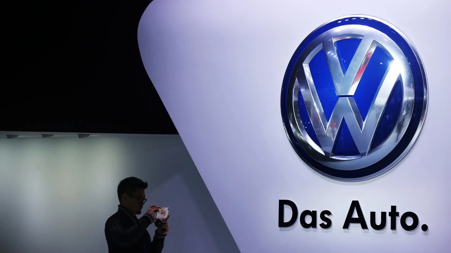 Lucros da Volkswagen registam uma queda acentuada de 53% até setembro