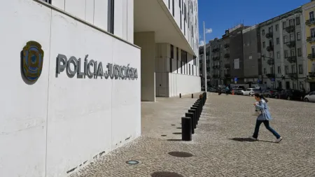 Disparos em repartições de Finanças provocam inquietação na região de Lisboa