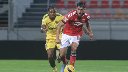 Benfica B conquista vitória importante e Torreense triunfa no Algarve