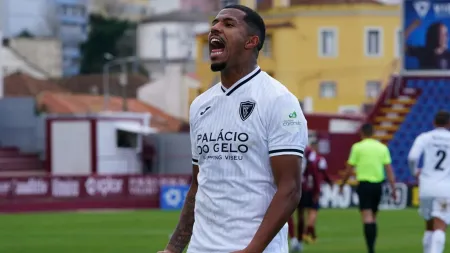 Académico de Viseu triunfa com goleada expressiva sobre o Leixões