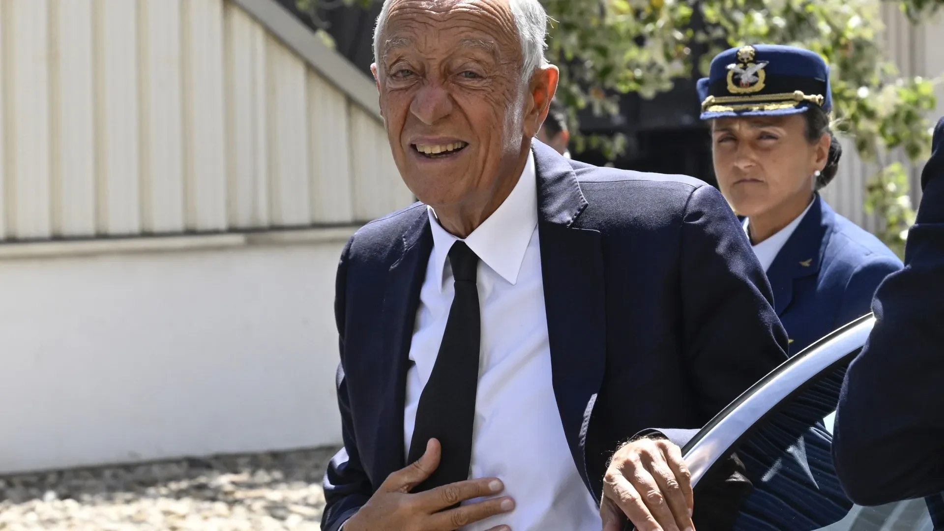Crítica à Saúde Pública: Marcelo Rebelo de Sousa destaca falhas de gestão