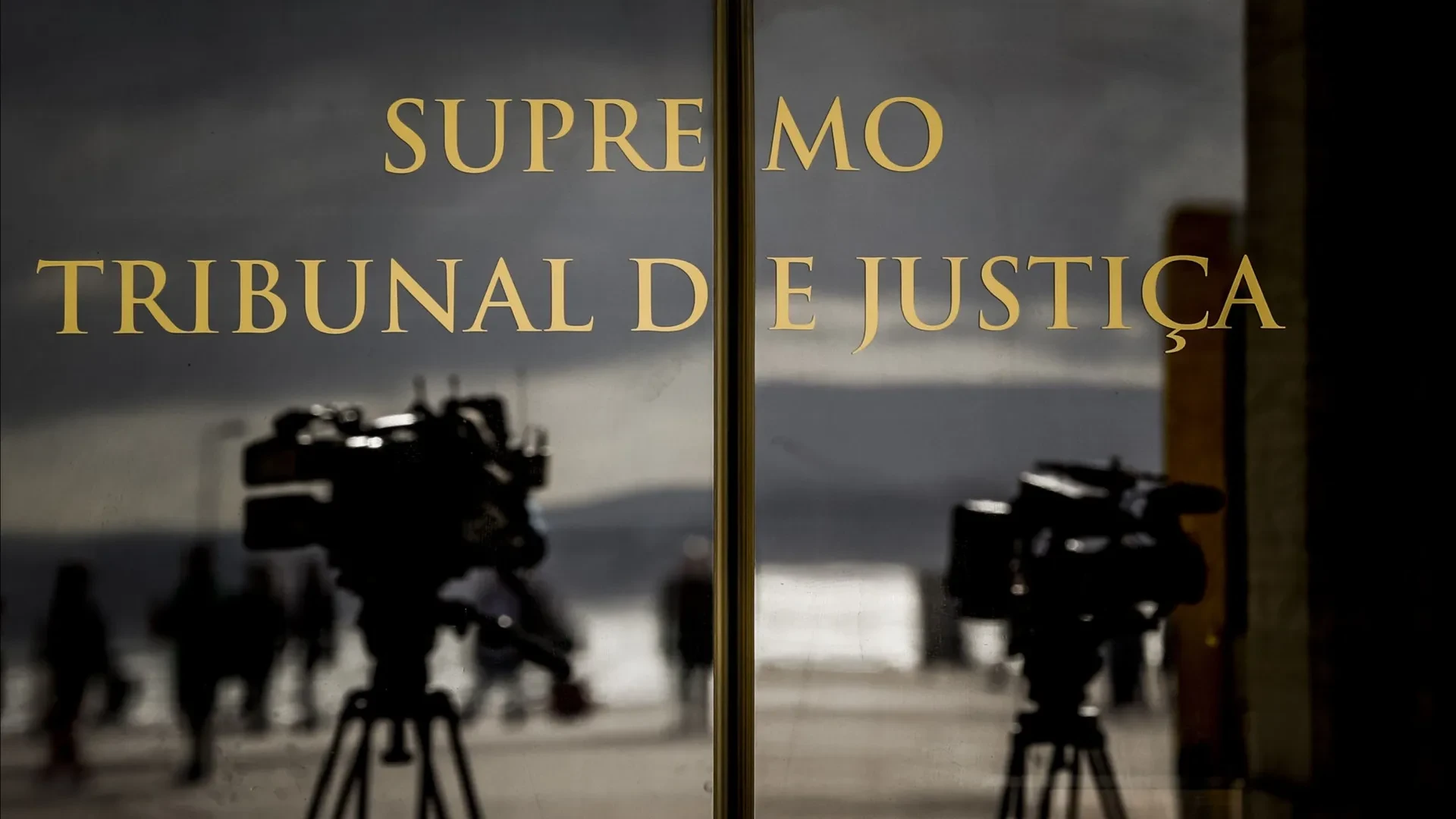 Pena de 14 anos de prisão reforçada para homem condenado por crimes sexuais contra menores