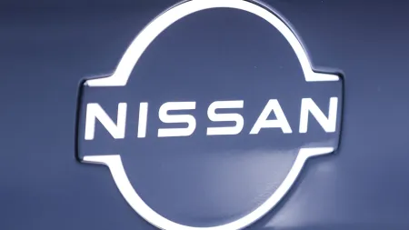 Nissan antecipa prejuízos superiores a mil milhões de euros até março de 2026