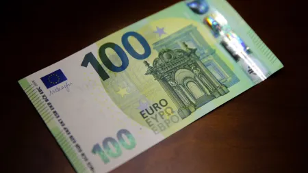 Os Portugueses Preferem Guardar Poupanças em Depósitos e Certificados de Aforro