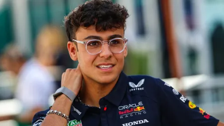 O Jovem Britânico que Brilha na Fórmula 2 e Escolheu Portugal como Casa