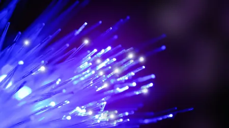 Japão e ISCTE Unem Forças em Projeto Inovador de Fibra Óptica