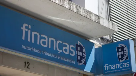 Trabalhadores da Autoridade Tributária reivindicam regulamentação da avaliação permanente