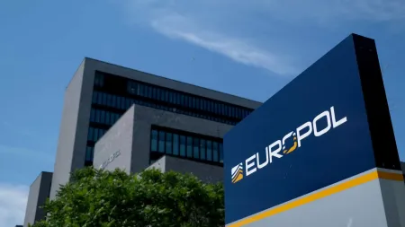 Europol desvenda identidade de 654 mercenários russos implicados em crimes de guerra
