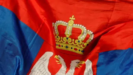 Serbs recordam tragédia de Novi Sad e intensificam reivindicações