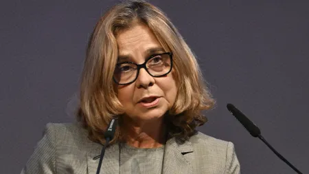 Orçamento da Saúde em Debate: Ministra Defende Gestão Eficiente