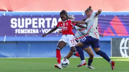 Diana Silva fora de ação após intervenção cirúrgica