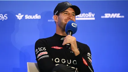 António Félix da Costa inicia nova era com a Jaguar na Fórmula E