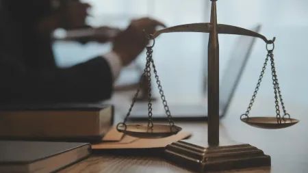 Quatro suspeitos detidos por desvio milionário através de cartões bancários