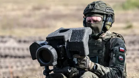 Aumento da atividade aérea russa leva Polónia a interceptar mais um avião no Báltico